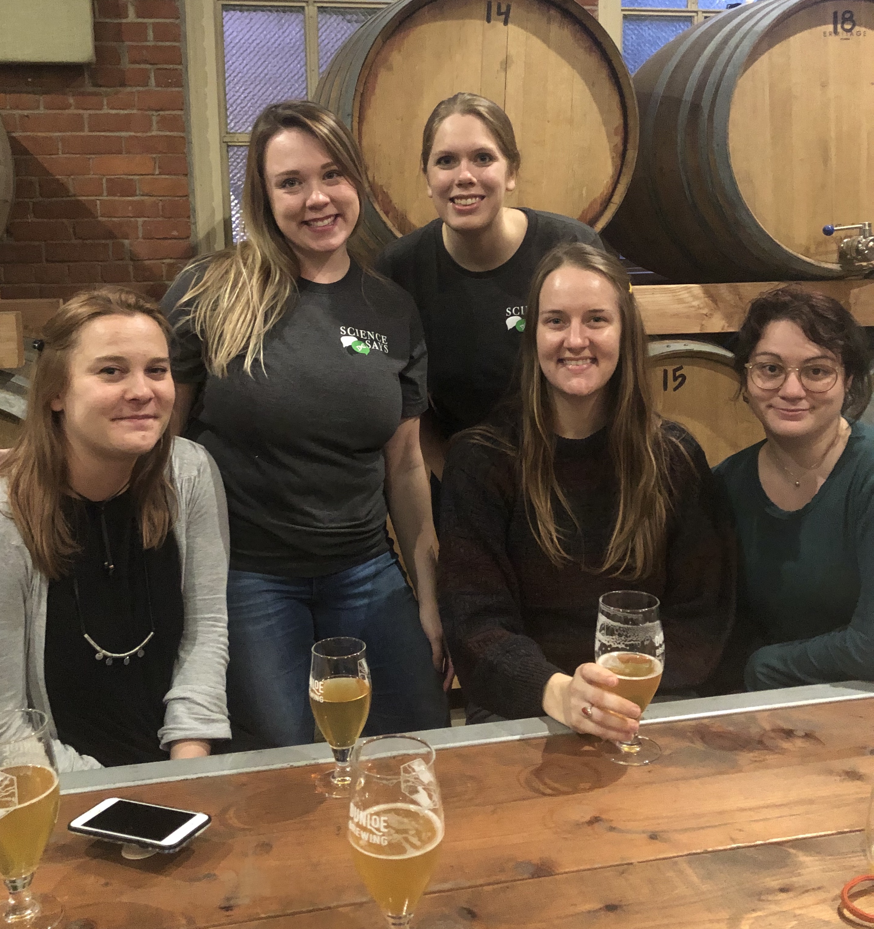Attendees at fundraiser for Science Says at Dunloe Brewing