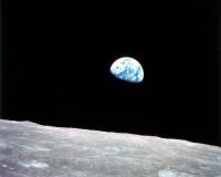 Picture of the Earth from the Moon.